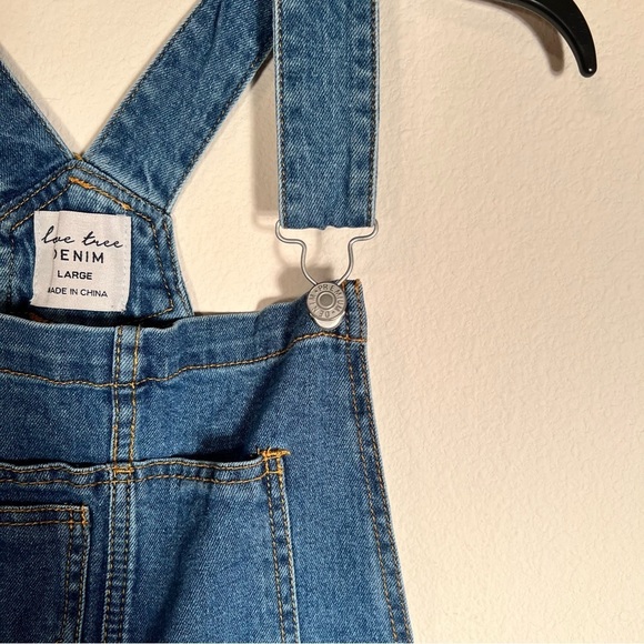 Love Tree Denim Distressed Short Overalls - Picture 8 of 16